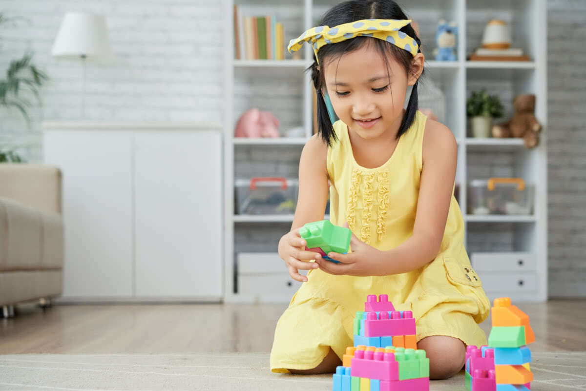 Picture of a little girl playing.